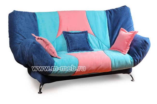 Спинка дивана имеет три фиксированных положения: сидеть, спать, релакс. Спальное место без швов.