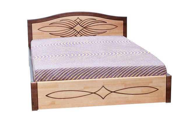 кровать Реноме подлокотник и задняя спинка изготовлены из МДФ с фрезерованым орнаментом.